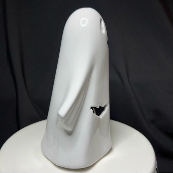 Ceramic Halloween Spooky Season Light Up White Ghosts W/ Bat Cutouts x2 - Picture 11 of 12